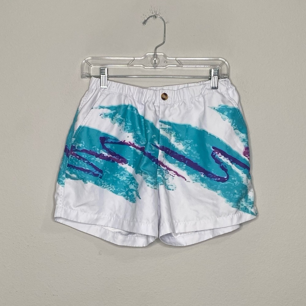 The Free Refills Shorts In White By Kennedy.
